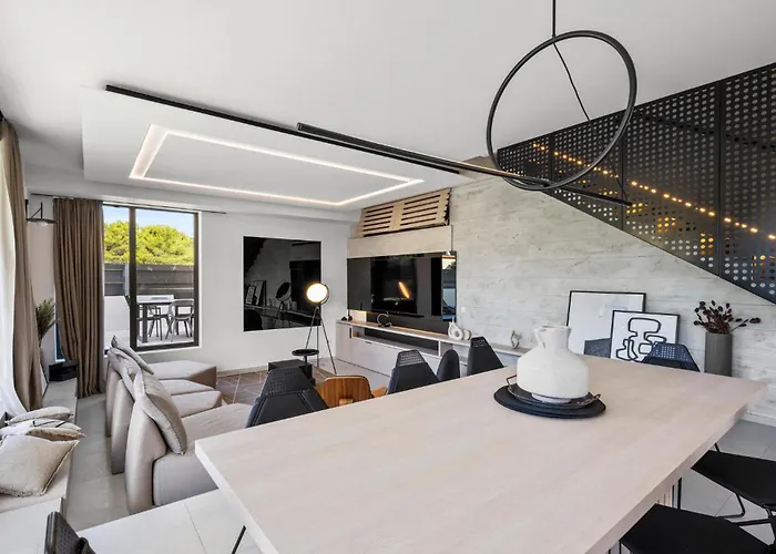 Pet Friendly In With Sauna Vikendica Vodice