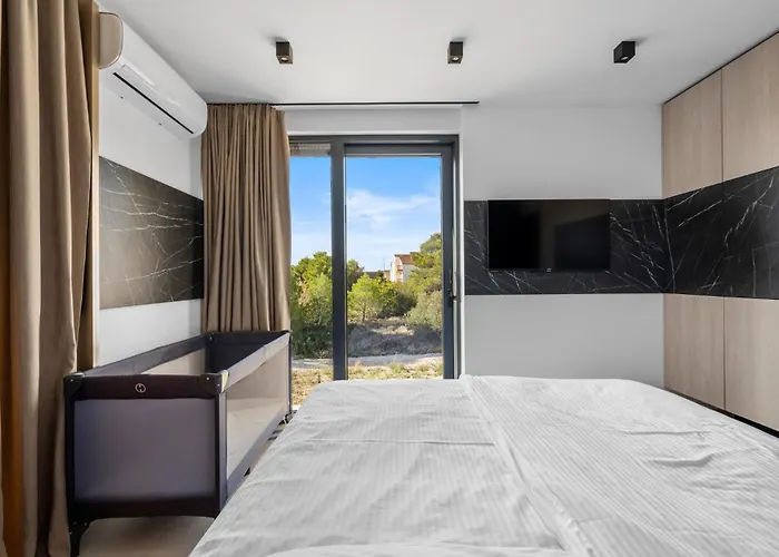 Pet Friendly In With Sauna Holiday home